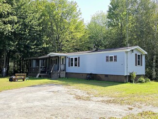 20 Sawtelle Dr, Sidney, ME 04330