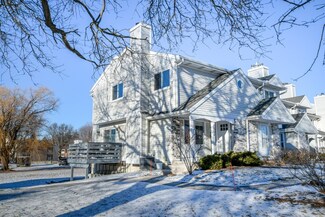 7324 Mockingbird Ln, Middleton, WI 53562