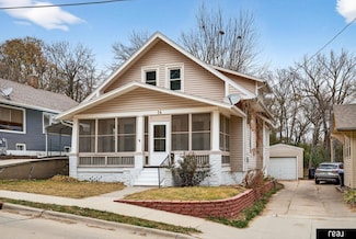 14 Lainson Ave, Council Bluffs, IA 51503