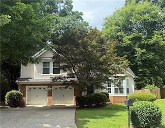 1035 Towne Manor Ct NW, Kennesaw, GA 30144