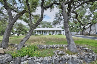 461 Rosewood Dr, Spring Branch, TX 78070