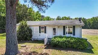 5134 Beechland Rd, Elberon, VA 23846
