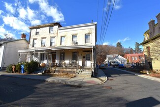 21 Rogers St, Kingston, NY 12401