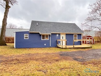 210 Lancaster Ave, Toledo, OH 43615