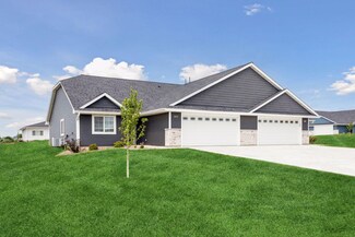 603 Field Point St, Roberts, WI 54023