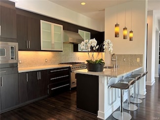 402 Rockefeller Unit 212, Irvine, CA 92612