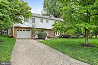 6212 Loch Raven Dr, McLean, VA 22101