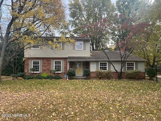 5743 Candlestick Ct E, Toledo, OH 43615