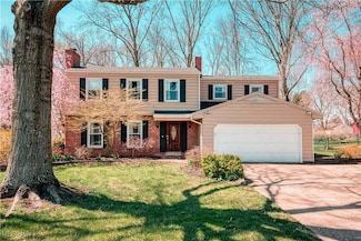 702 N Revere Rd, Akron, OH 44333