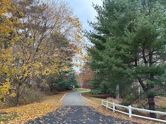 58 Bay Farm Rd, Duxbury, MA 02332