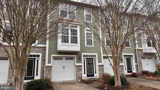 407 Monroe Point Dr, Colonial Beach, VA 22443