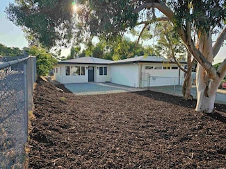 8566 Atlas View Dr, Santee, CA 92071