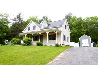 28 Maple Ave, South Grafton, MA 01560