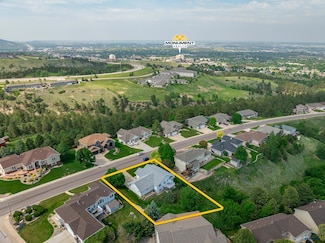 1021 Alta Vista Dr, Rapid City, SD 57701