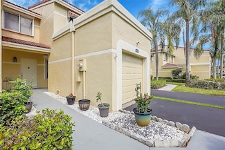 677 Deer Creek Corona Way, Deerfield Beach, FL 33442