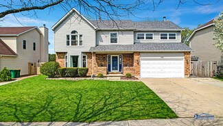 442 Sommerset Dr, Grayslake, IL 60030