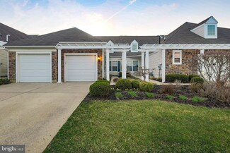 19 Dove Ct, Trenton, NJ 08690