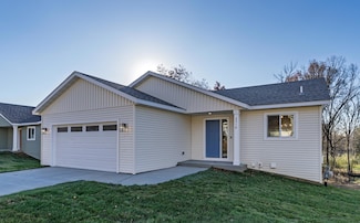 2518 15th St SE, Rochester, MN 55904