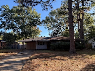 9033 Hilton Dr, Shreveport, LA 71118