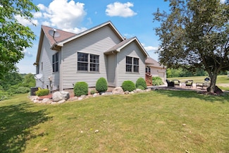 1741 N Bunn Rd, Hillsdale, MI 49242