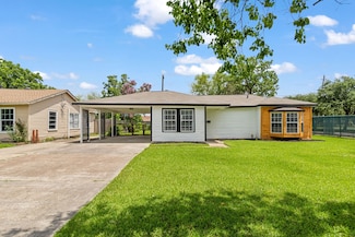 1000 W Thomas Ave, Pasadena, TX 77506