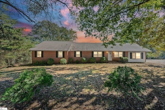 205 Cooley Bridge Rd, Pelzer, SC 29669