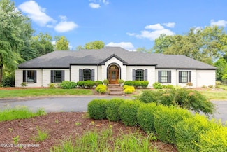 2700 Poplar Hill Ct, Louisville, KY 40207