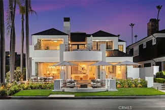 2401 Bayshore Dr, Newport Beach, CA 92663