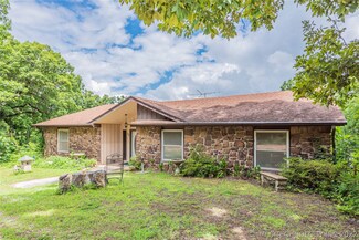 3278 W Southern Ave, Hulbert, OK 74441