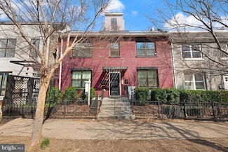 1812 D St NE Unit 2, Washington, DC 20002