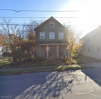106 Veterans Memorial Dr E, Somerville, NJ 08876
