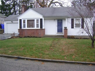 51 Hatherly St, North Providence, RI 02911