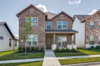 2944 Dixondale Dr, Fort Worth, TX 76108