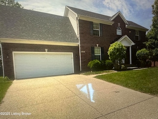 4521 Cherry Forest Cir, Louisville, KY 40245