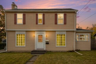 627 Parker Ave, Kalamazoo, MI 49008