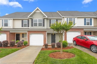 334 Robyns Glen Cir, Greensboro, NC 27409