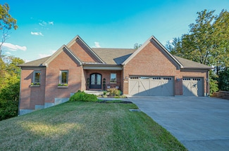 2001 Pieck Dr, Covington, KY 41011