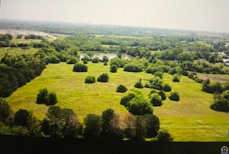 4200-4300 SW Auburn Rd, Topeka, KS 66610