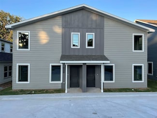 2428 S Fannin Ave, Denison, TX 75020