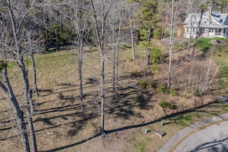 11 Mountain Arrow Cir, Camden, ME 04843