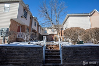 124 Adamecs Way, South Amboy, NJ 08879
