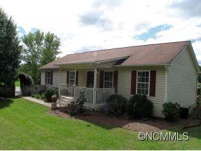 7 Brant Ln, Weaverville, NC 28787
