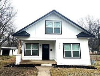 226 S Adair St, Vinita, OK 74301