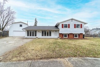 2510 Baronet Ct, Fort Wayne, IN 46815