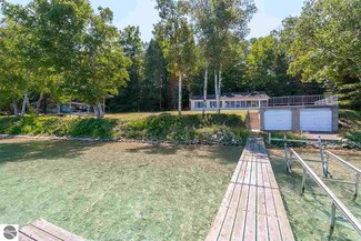 1106 Us Highway 31 N, Kewadin, MI 49648