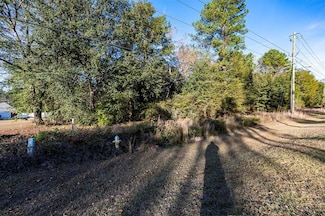 000 Lily Pond Rd, Albany, GA 31701