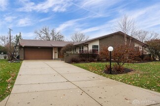 2309 Pondview Dr, Dayton, OH 45440