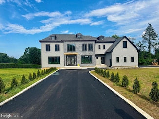 1047 Welsh Rd, Huntingdon Valley, PA 19006