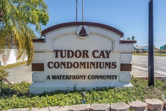9105 W Hillsborough Ave Unit I102, Tampa, FL 33615
