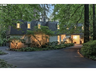 2917 Westview Cir, Lake Oswego, OR 97034